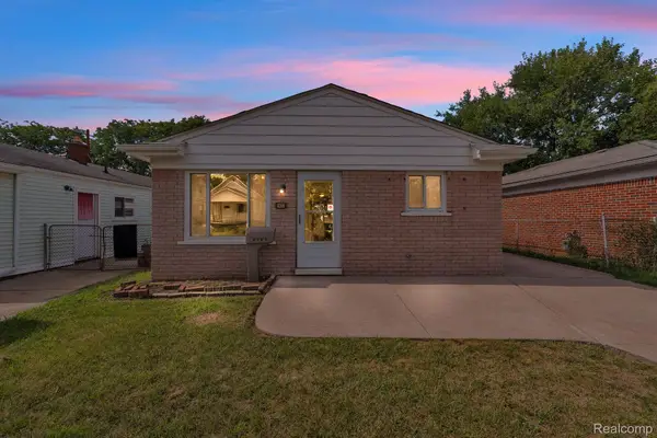 1433 Reo Avenue, LincolnPark, MI 48146