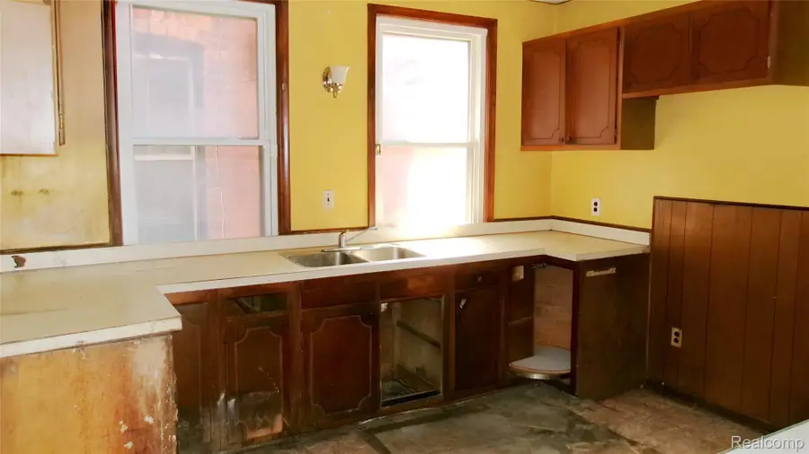 5783 Lawton Street, Detroit, MI 48208 - #3