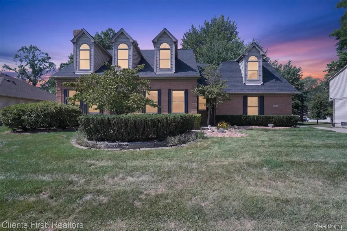 2912 Tanglewood Drive, Wayne, MI 48184 - #1