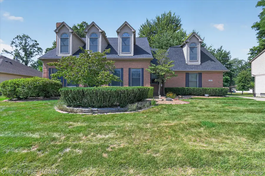 2912 Tanglewood Drive, Wayne, MI 48184 - #3
