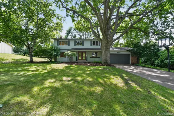 4245 Normanwood, WestBloomfield, MI 48323