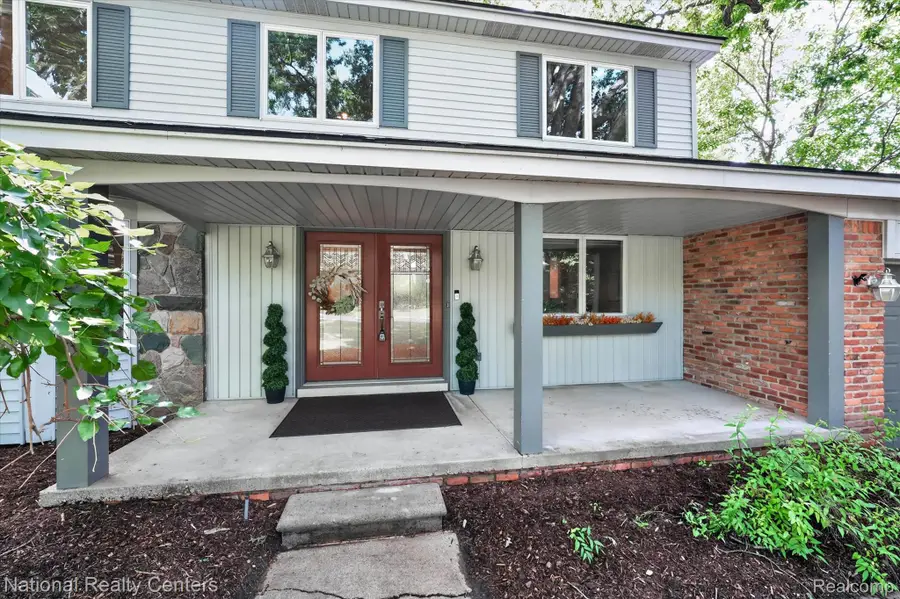 4245 Normanwood, West Bloomfield, MI 48323 - #3