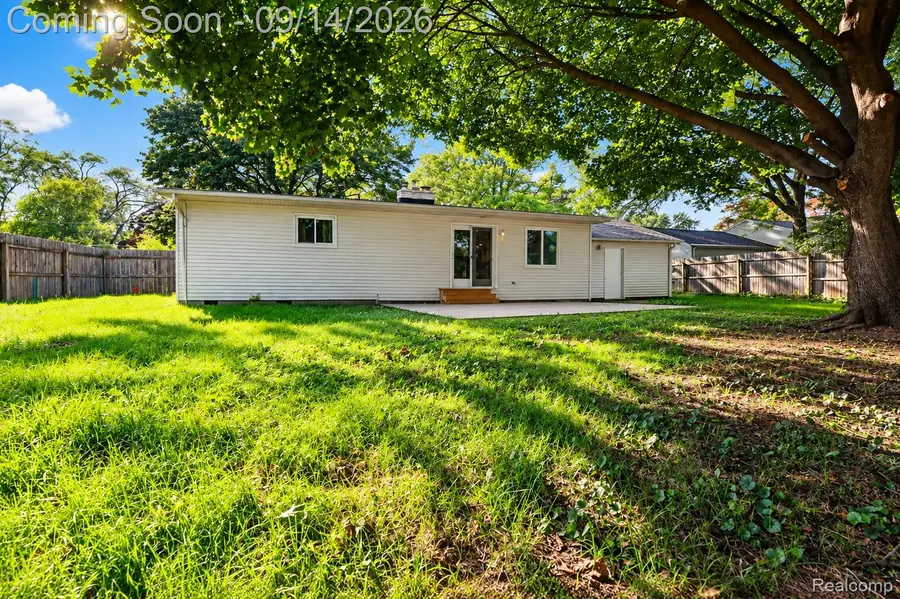 2540 Linda Street, Saginaw, MI 48603 - #3