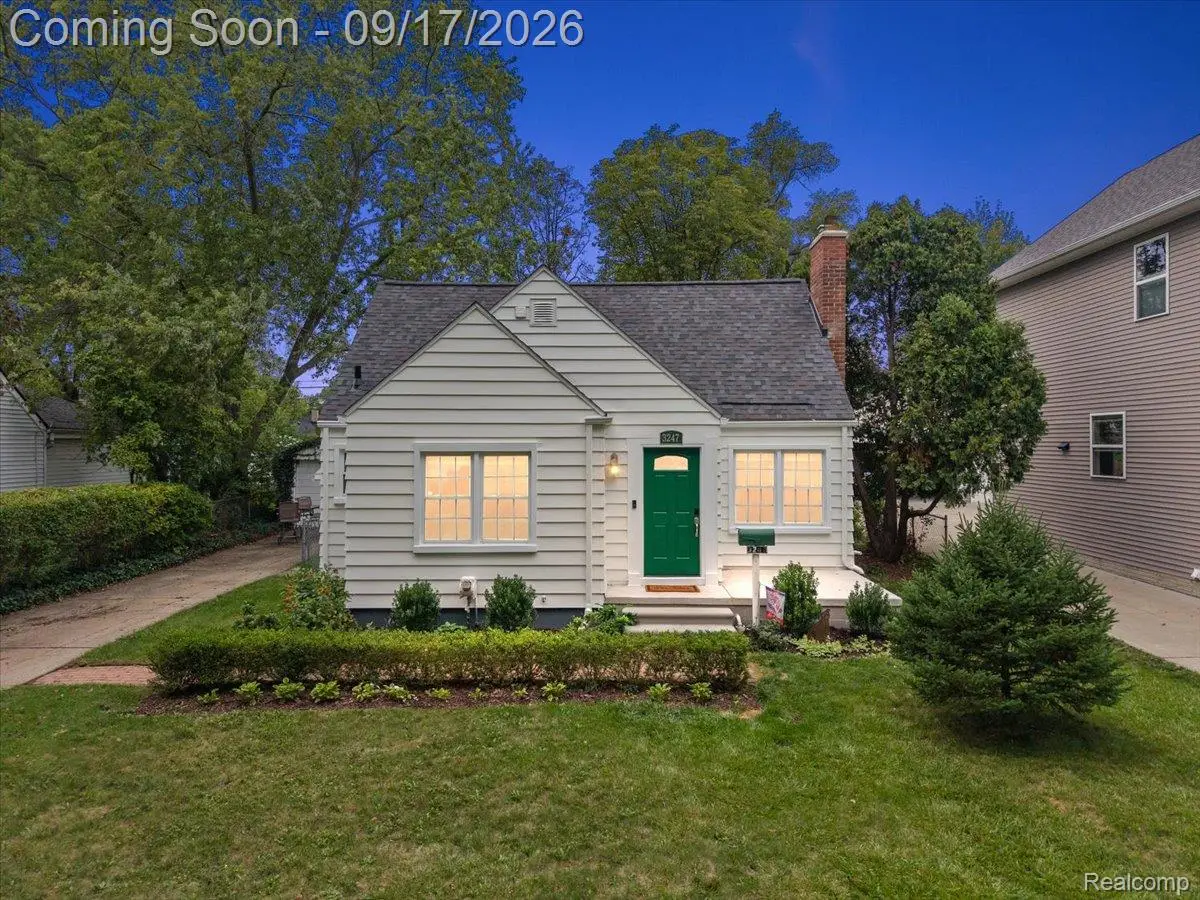3247 Thomas Avenue, Berkley, MI 48072 - #1
