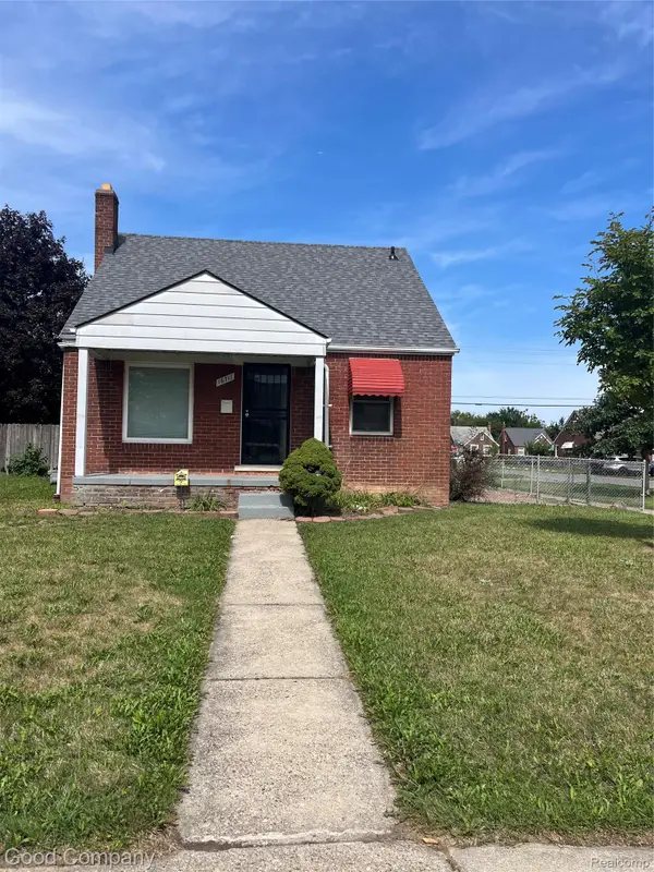 16711 Eastburn Street, Detroit, MI 48205