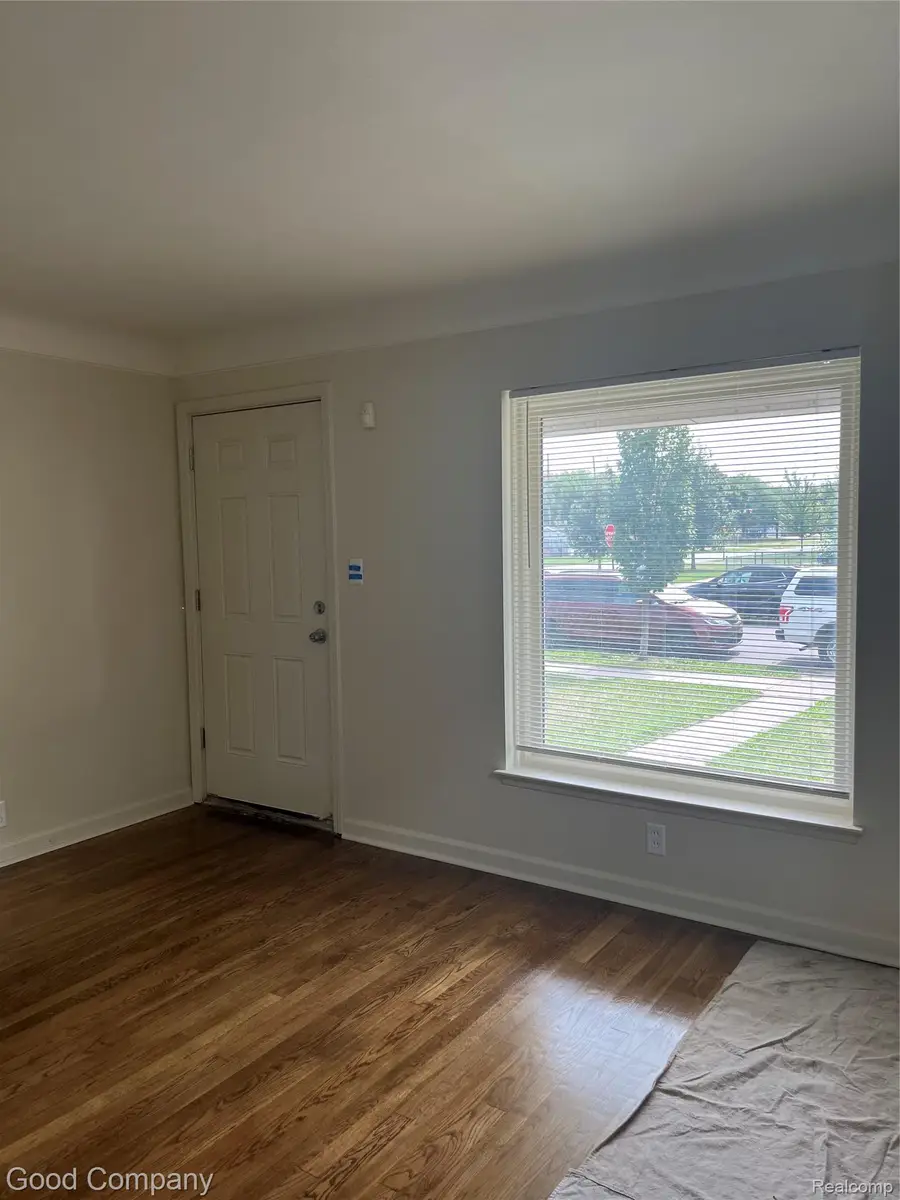 16711 Eastburn Street, Detroit, MI 48205 - #2
