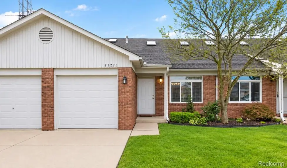 23275 Stoflet Lane, Brownstown, MI 48183 - #1