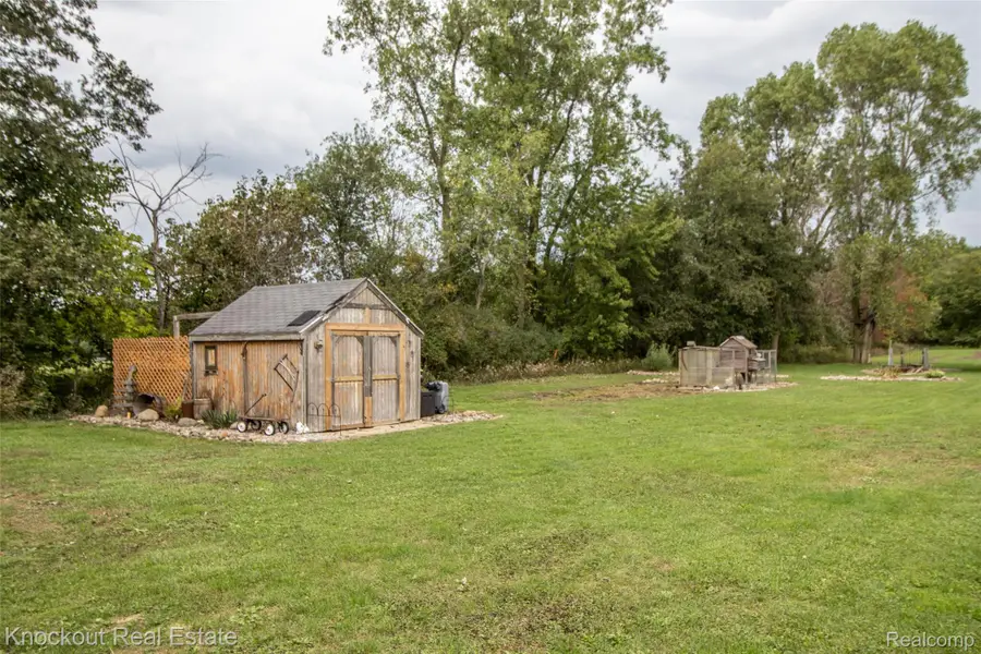 6250 Ferden Road, Chesaning, MI 48616 - #2