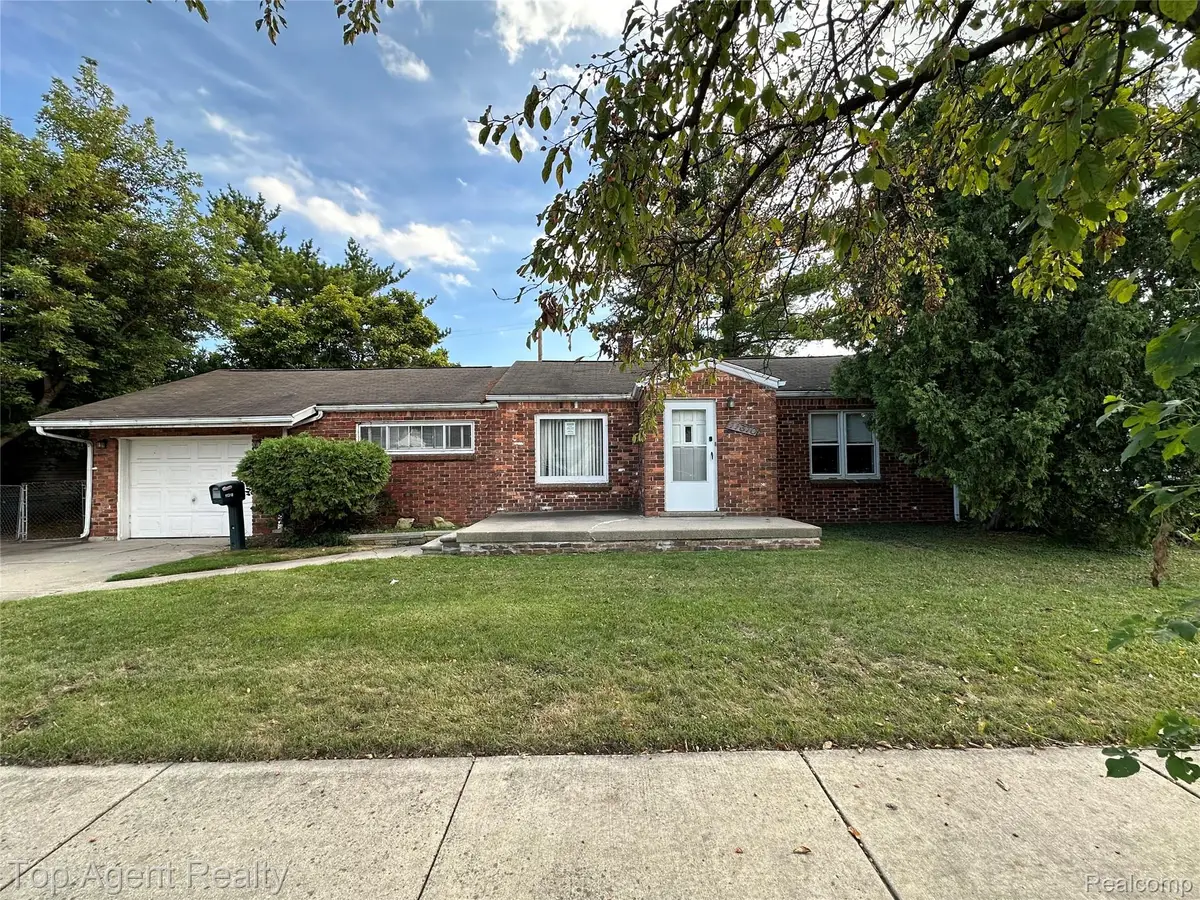 11310 Packard Avenue, Warren, MI 48089 - #1