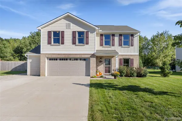 6195 Crooked River Drive, SwartzCreek, MI 48473