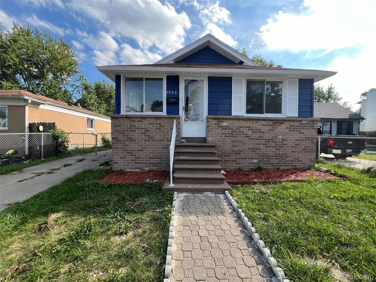 7252 Packard Avenue, Warren, MI 48091 - #1