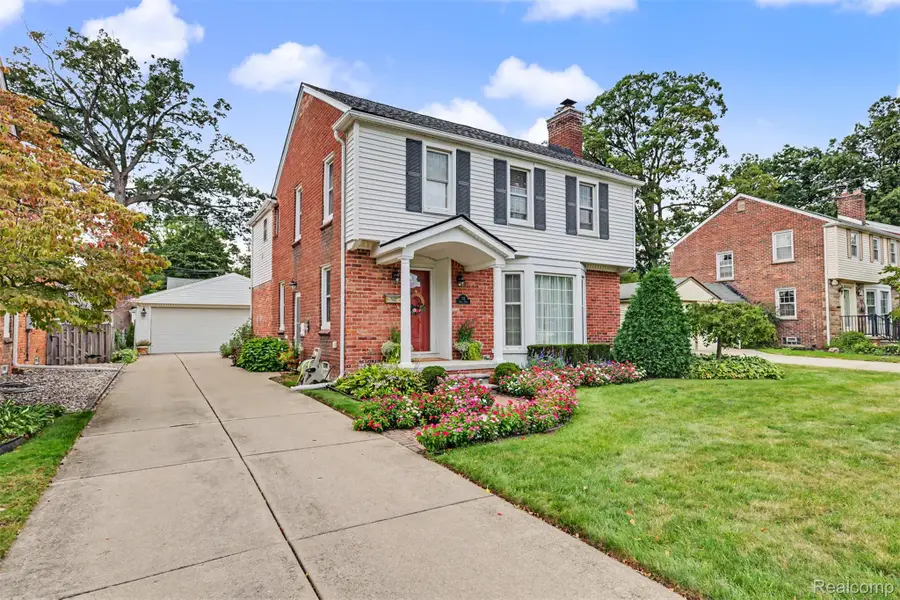 711 N York Street, Dearborn, MI 48128 - #2