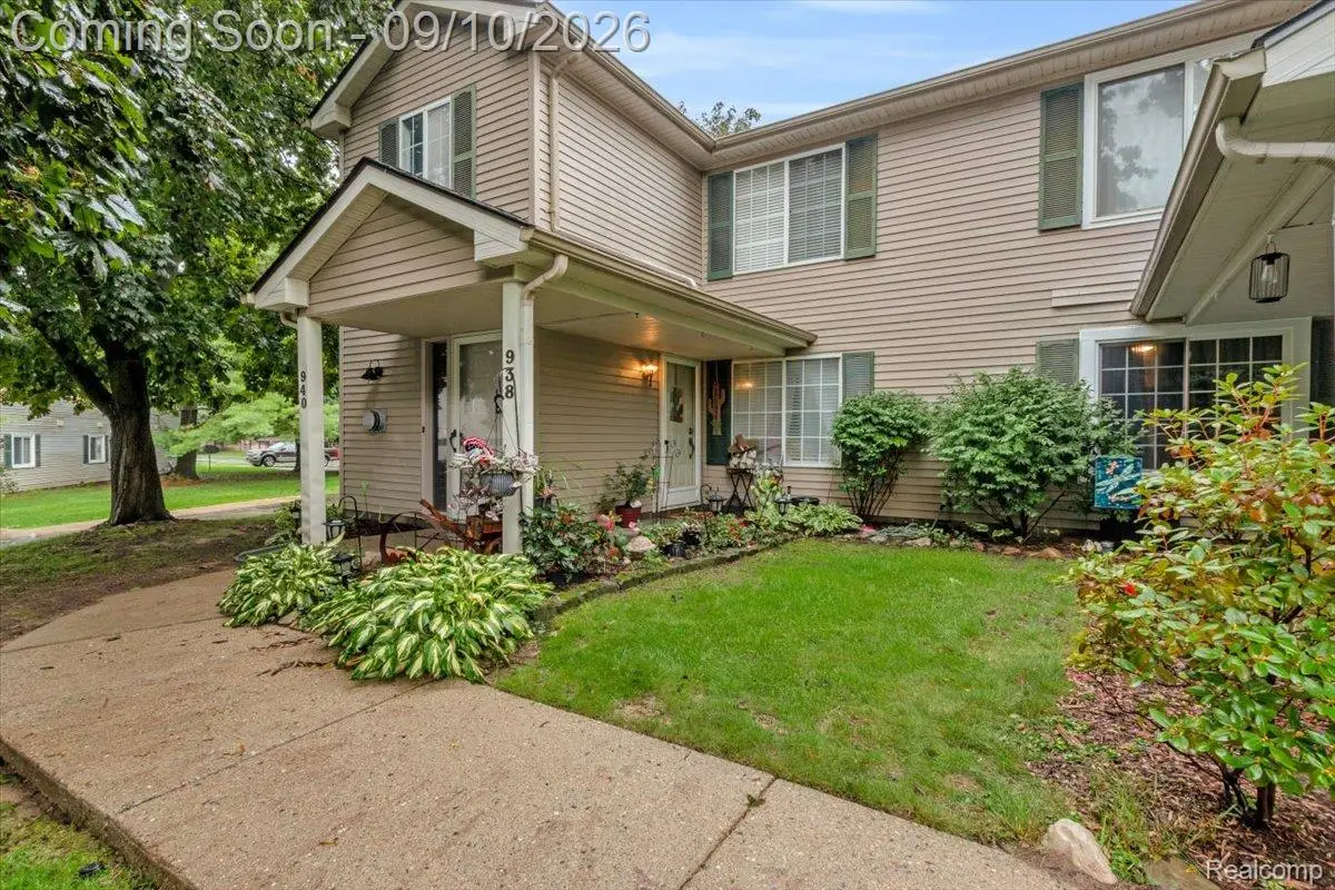 938 Saybrook Drive #10, Waterford, MI 48327 - #1