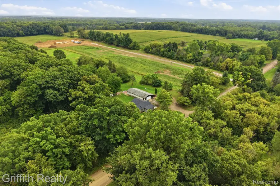 5822 Mack Road, Howell, MI 48855 - #3