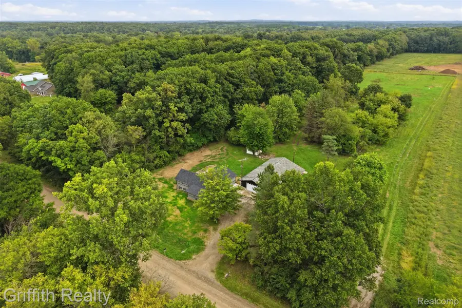 5824 Mack Road, Howell, MI 48855 - #2