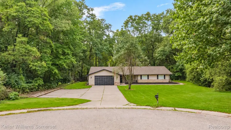 993 Groveland Pines Drive, Ortonville, MI 48462 - #2