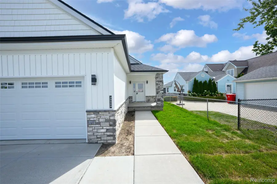 29668 Old North River Road, Harrison, MI 48045 - #2