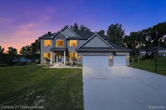 126 Parker, Ortonville, MI 48462