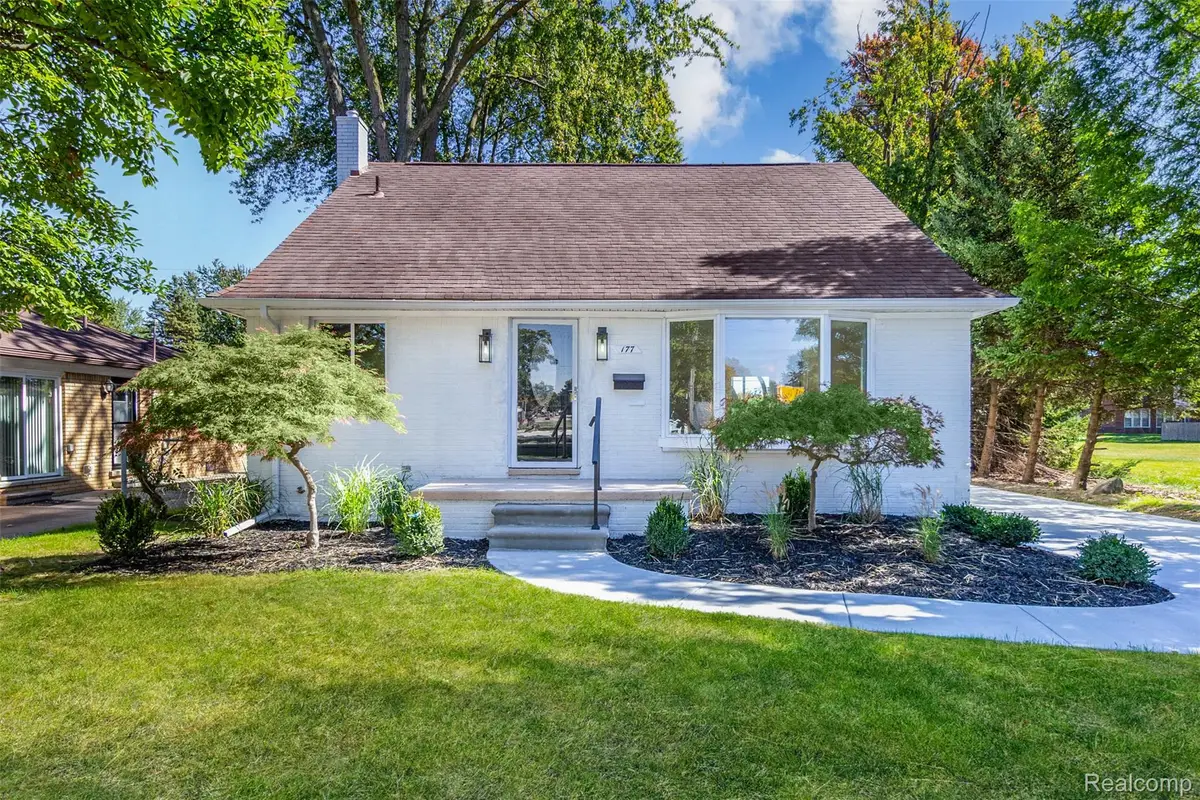 177 Avery Street, Clinton, MI 48036 - #1