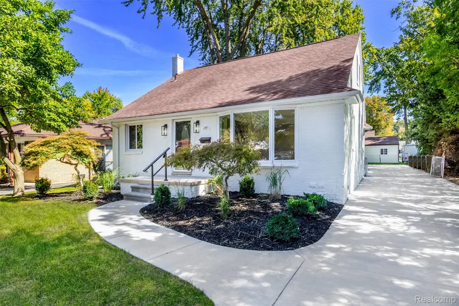 177 Avery Street, Clinton, MI 48036 - #2