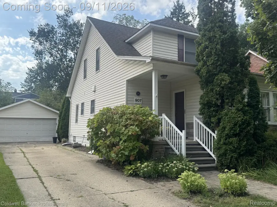907 Lockwood Road, Royal Oak, MI 48067 - #2