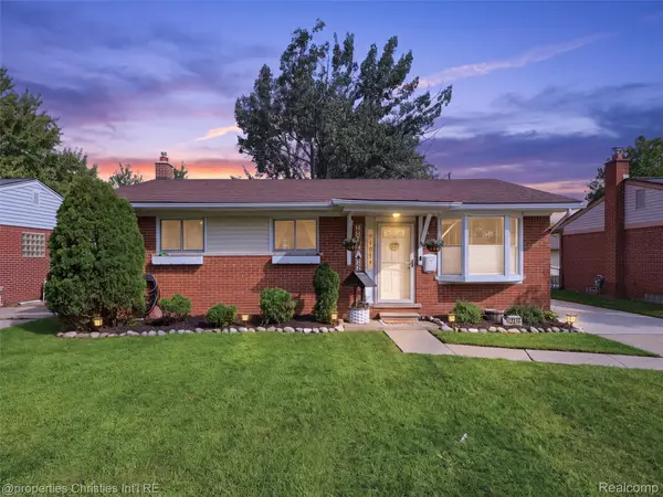 31214 Birchwood Street, Westland, MI 48186
