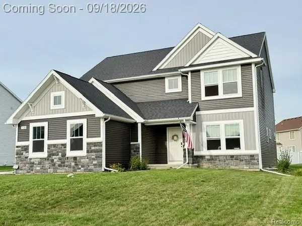 7048 Wildflower Court, GrandBlanc, MI 48439