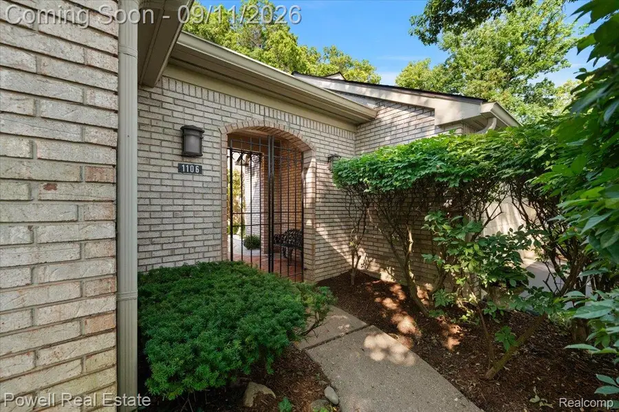 1106 Timberview Trail, Bloomfield, MI 48304 - #2
