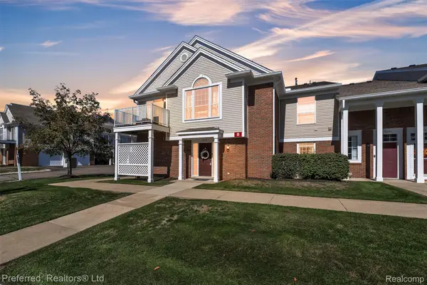 16776 Dover Drive, Northville, MI 48168
