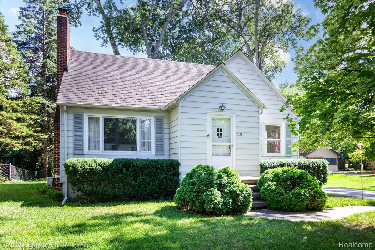 2135 Pontiac Drive, Sylvan Lake, MI 48320 - #1