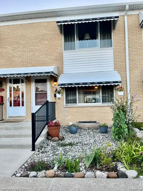 50352 Helfer Boulevard, Wixom, MI 48393 - #3