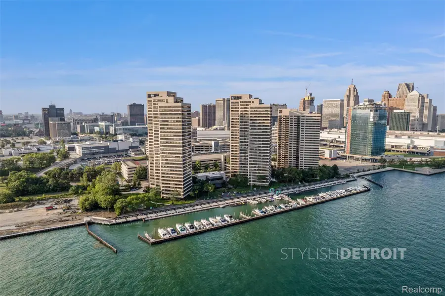 1001 W Jefferson Avenue #11B, Detroit, MI 48226 - #3