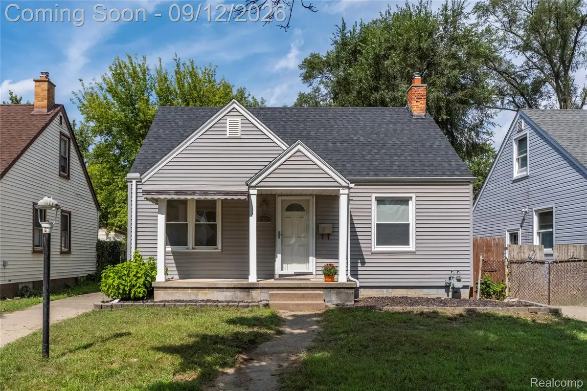 25528 Stanford Street, Dearborn Heights, MI 48125 - #1