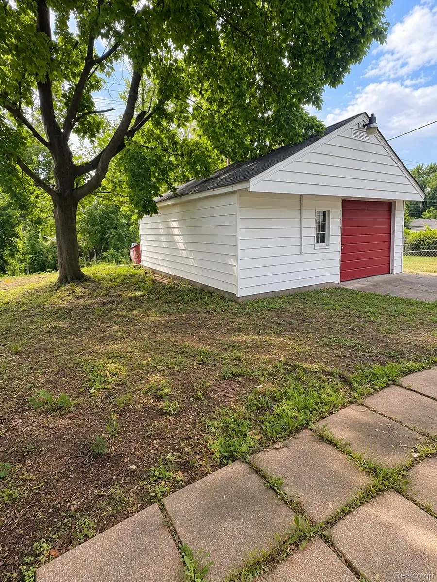 183 Scott Lake Road, Waterford, MI 48328 - #3