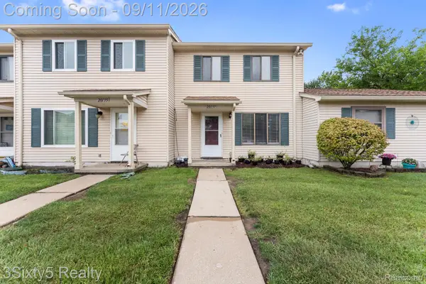 20137 Cumberland Court, Brownstown, MI 48183