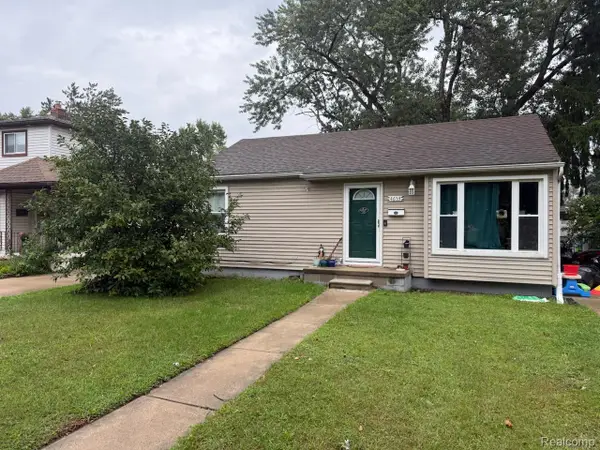 4653 Academy Street, DearbornHeights, MI 48125