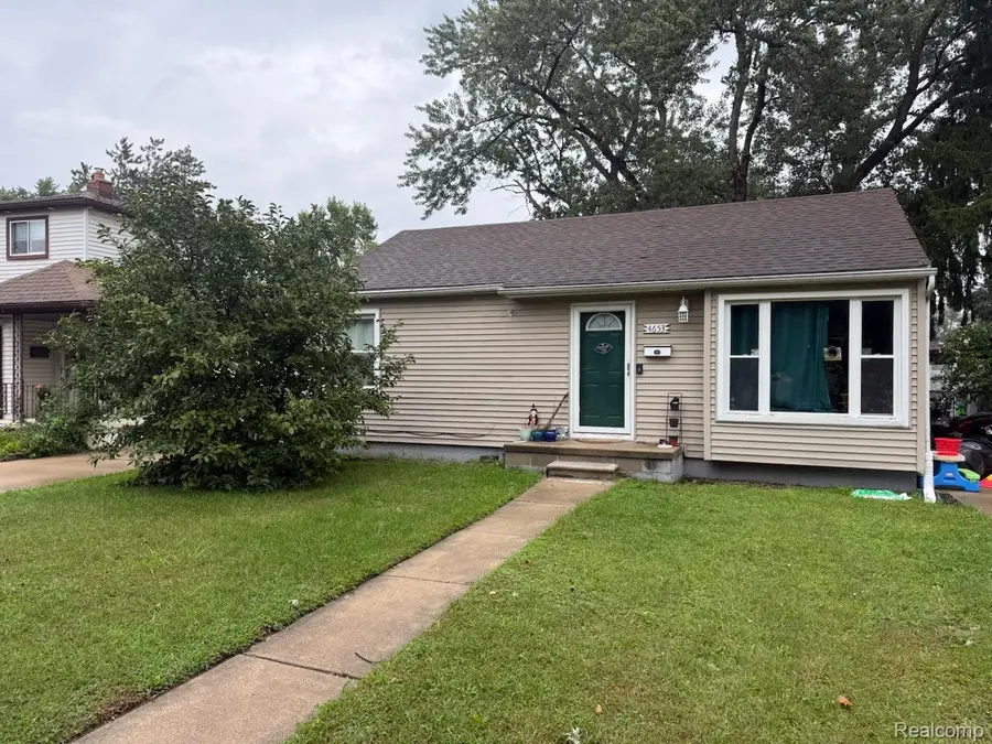 4653 Academy Street, Dearborn Heights, MI 48125 - #3