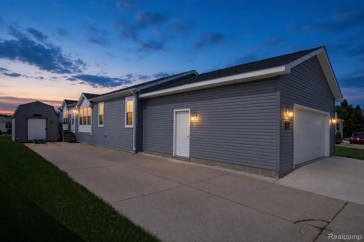 16192 Oxford Court, Holly, MI 48442 - #1