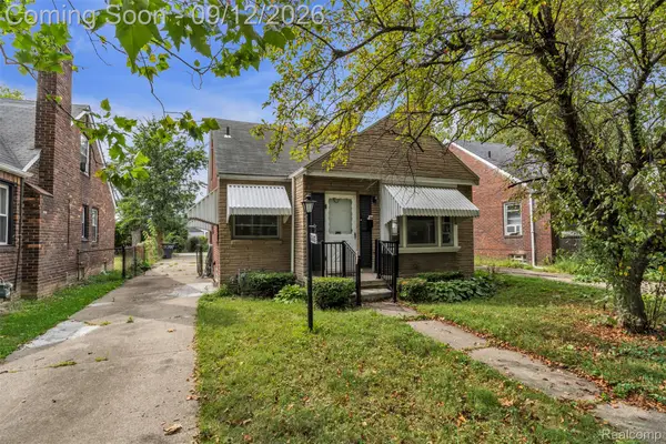 18681 Blackmoor Street, Detroit, MI 48234
