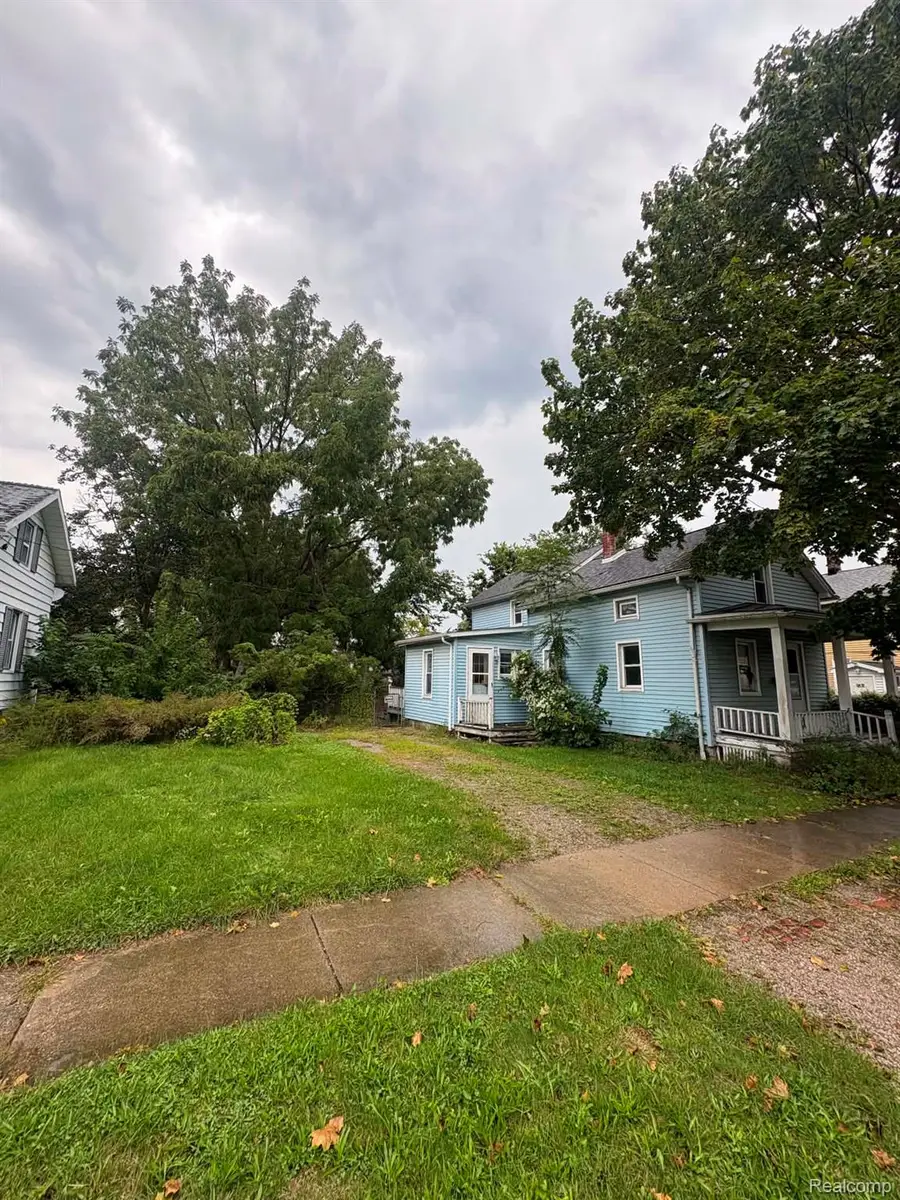 512 W 5th Street, Monroe, MI 48161 - #3