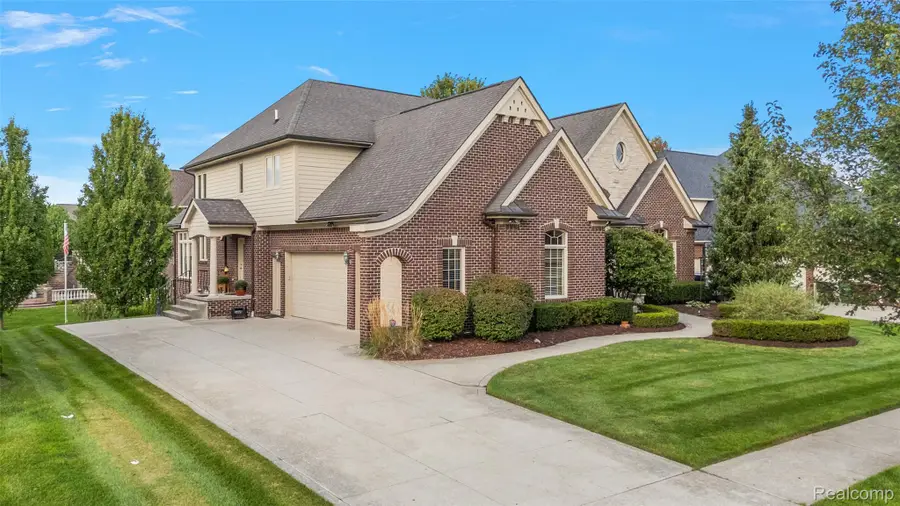 54232 Carrington Drive, Shelby, MI 48316 - #2