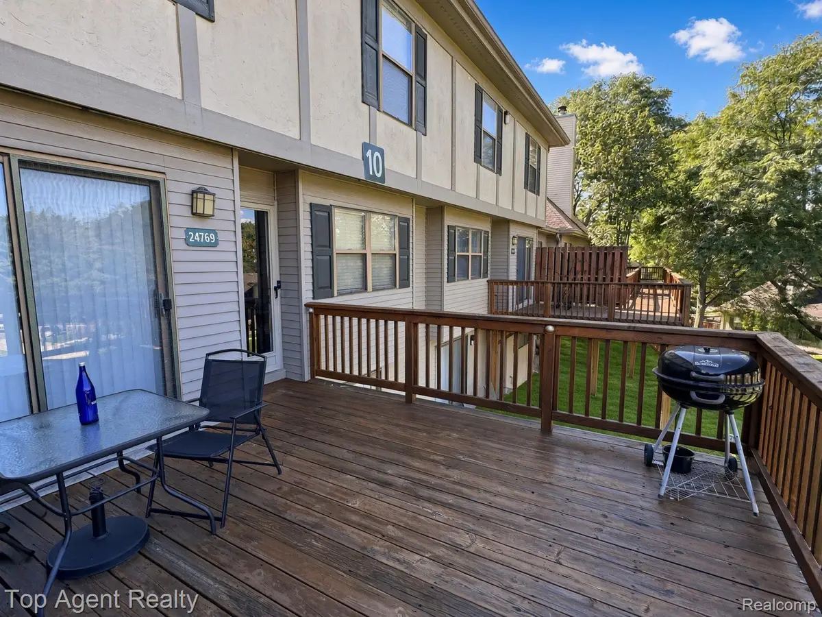24769 Primrose Lane, Southfield, MI 48033 - #1
