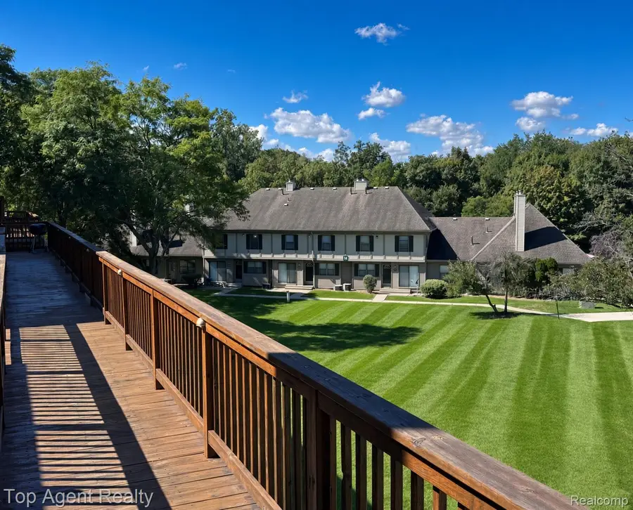 24769 Primrose Lane, Southfield, MI 48033 - #2