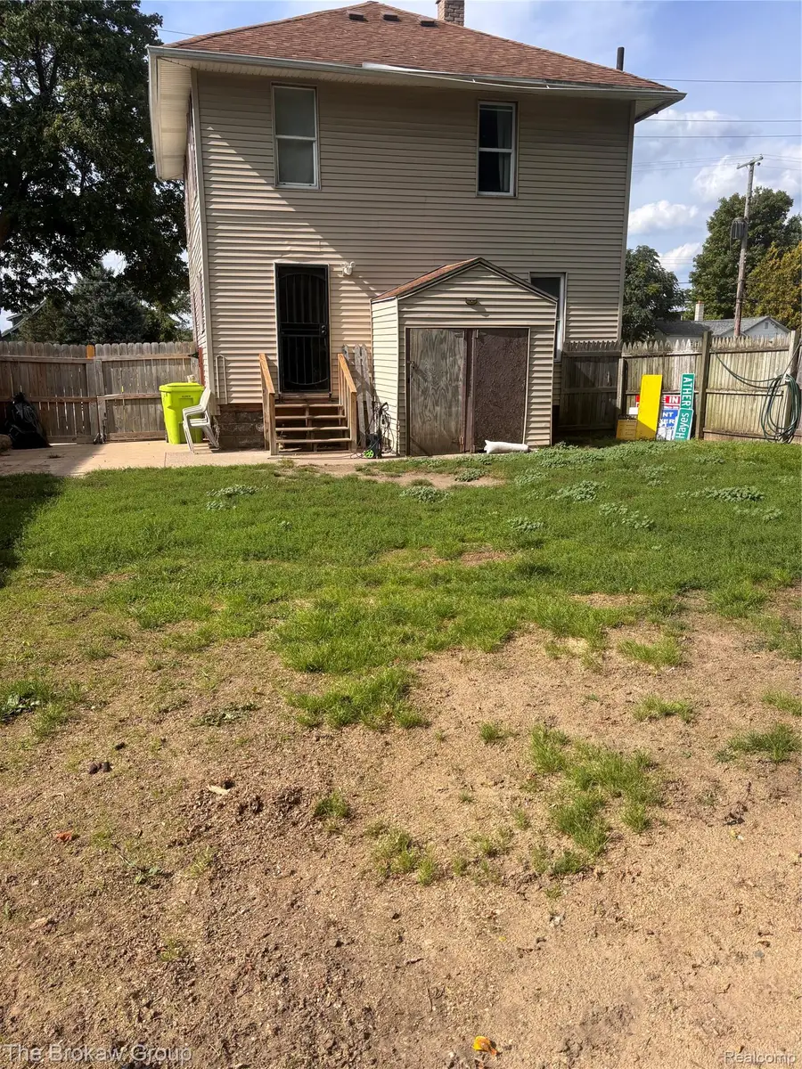 1115 W 2nd Street, Flint, MI 48503 - #2