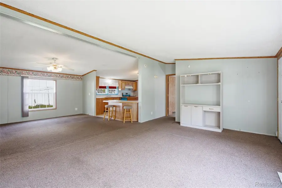 2201 Dutcher Street, Flint, MI 48532 - #3