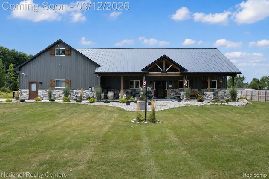 831 N Hadley Road, Ortonville, MI 48462 - #2
