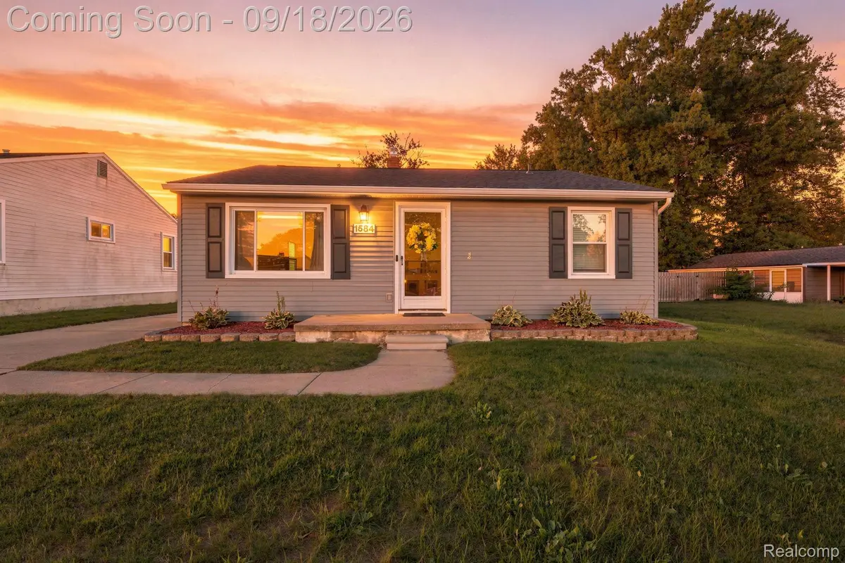 1584 S Parent Street, Westland, MI 48186 - #1