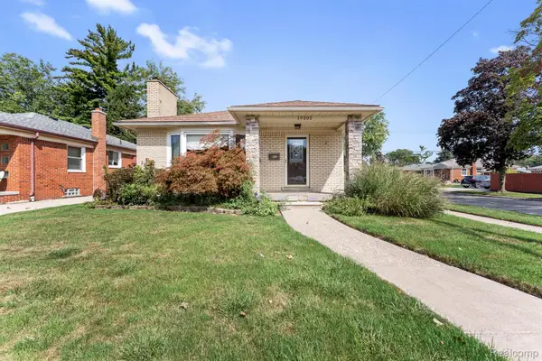 19202 Champaign Road, AllenPark, MI 48101