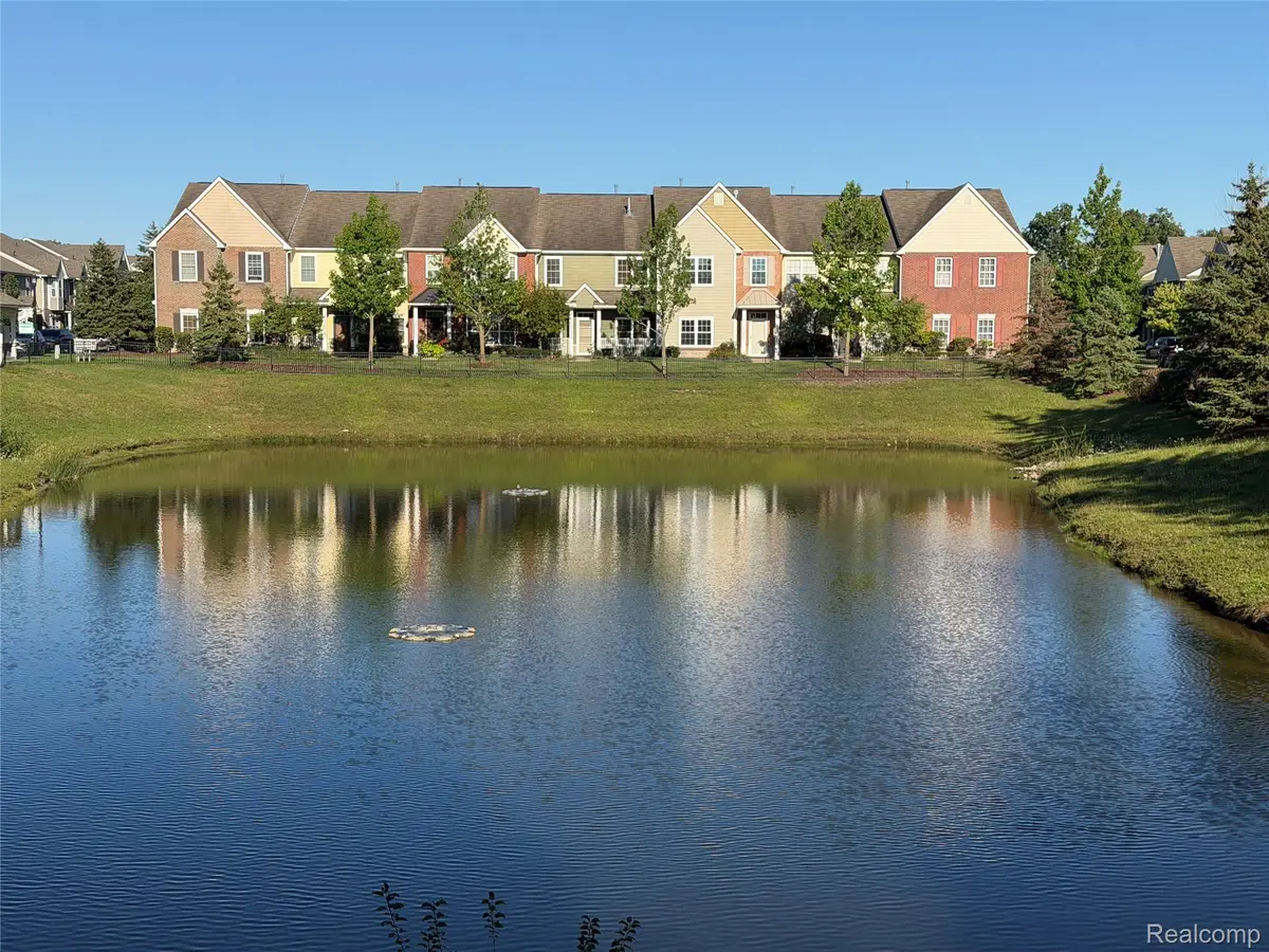 29987 Marigold Drive, Southfield, MI 48076 - #1