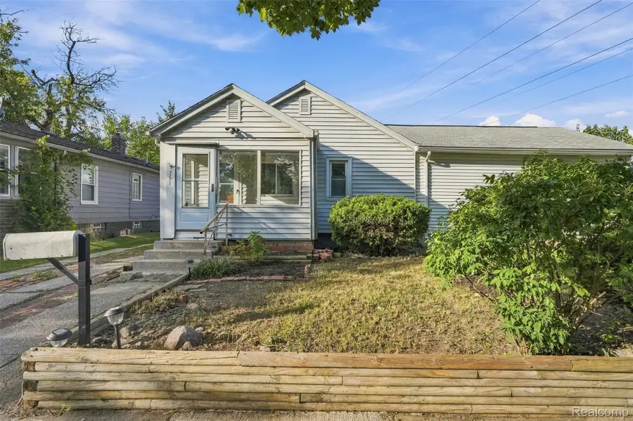 751 E Hazelhurst Street, Ferndale, MI 48220 - #2